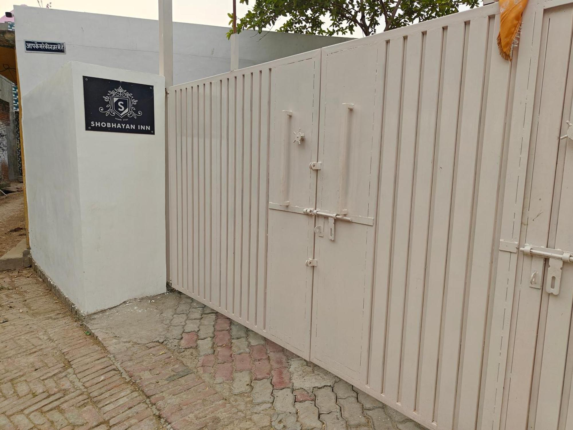 Shobhayan Inn, Airport Railway Station Pickup Free Ayodhya Buitenkant foto